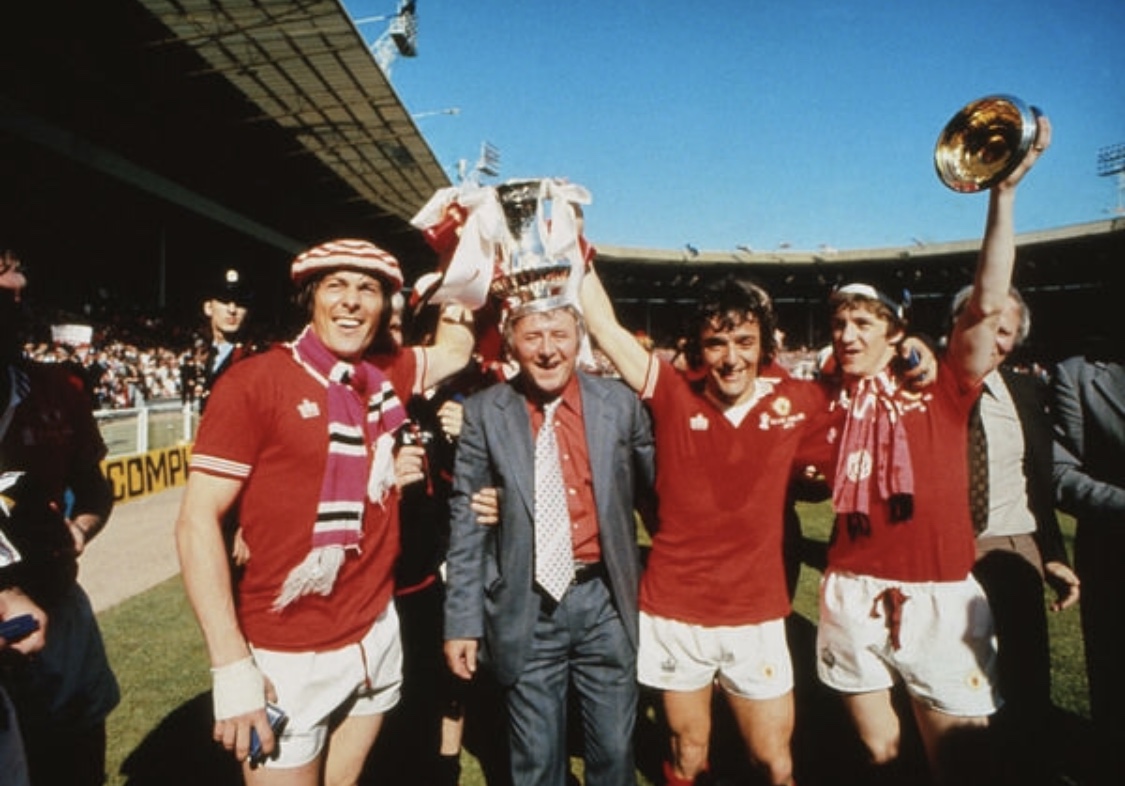 E52B5BD0-0A4D-425B-A738-F562C22A71E6